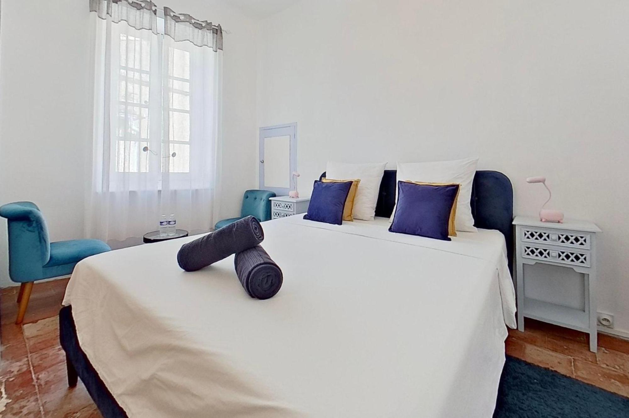 Les 2 Droles D'Oiseaux Bed & Breakfast Luc-sur-Orbieu Dış mekan fotoğraf