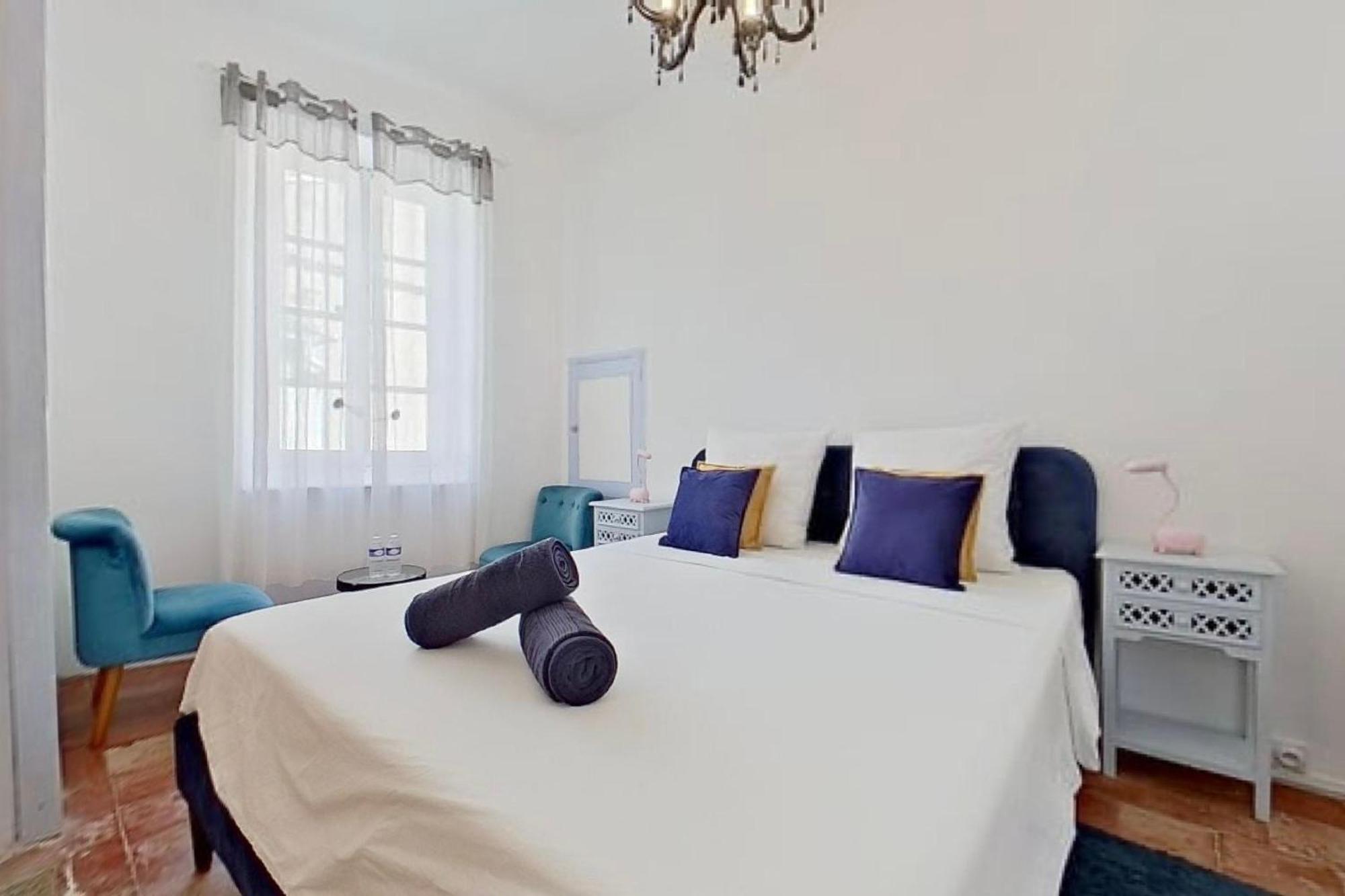 Les 2 Droles D'Oiseaux Bed & Breakfast Luc-sur-Orbieu Dış mekan fotoğraf