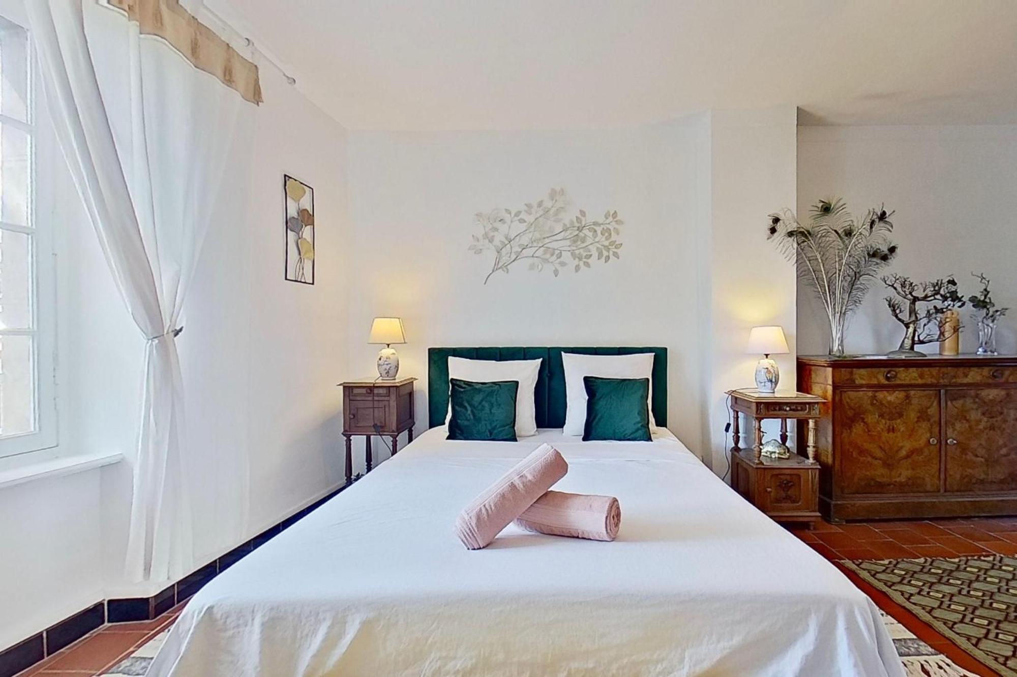 Les 2 Droles D'Oiseaux Bed & Breakfast Luc-sur-Orbieu Dış mekan fotoğraf